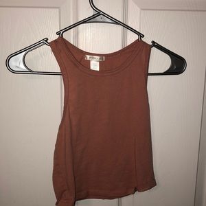light pink cropped tank top